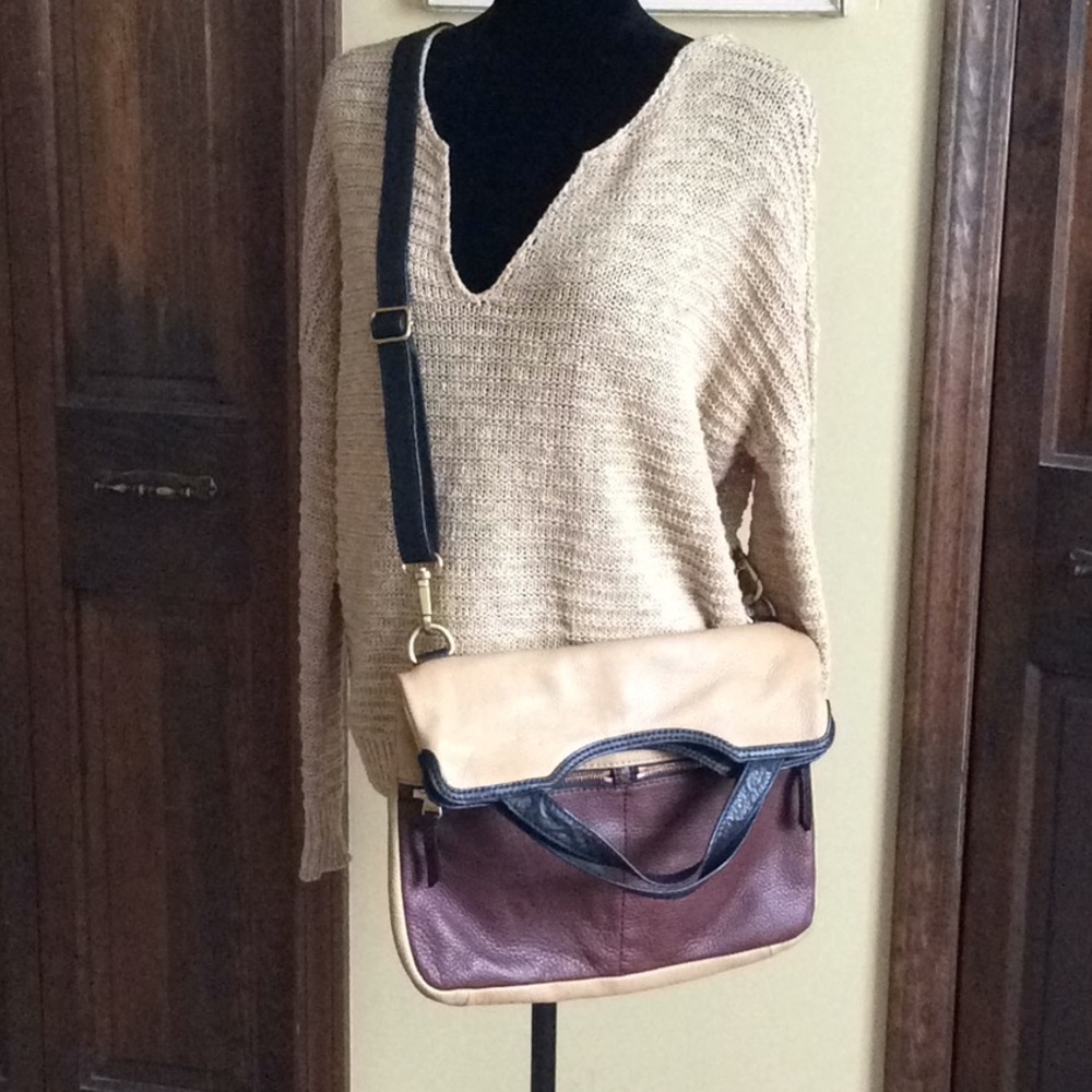 Fossil Erin tote NWOT